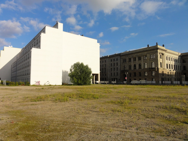 Fabrik Voss-Str/G.-Colmar-Str.