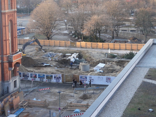 U-Bahn-Baustelle vor dem Roten Rathaus