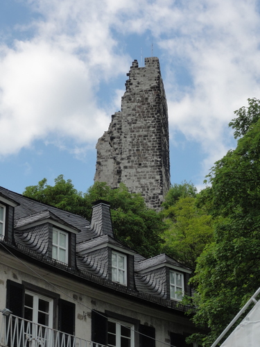 Burg auf den Drachenfels